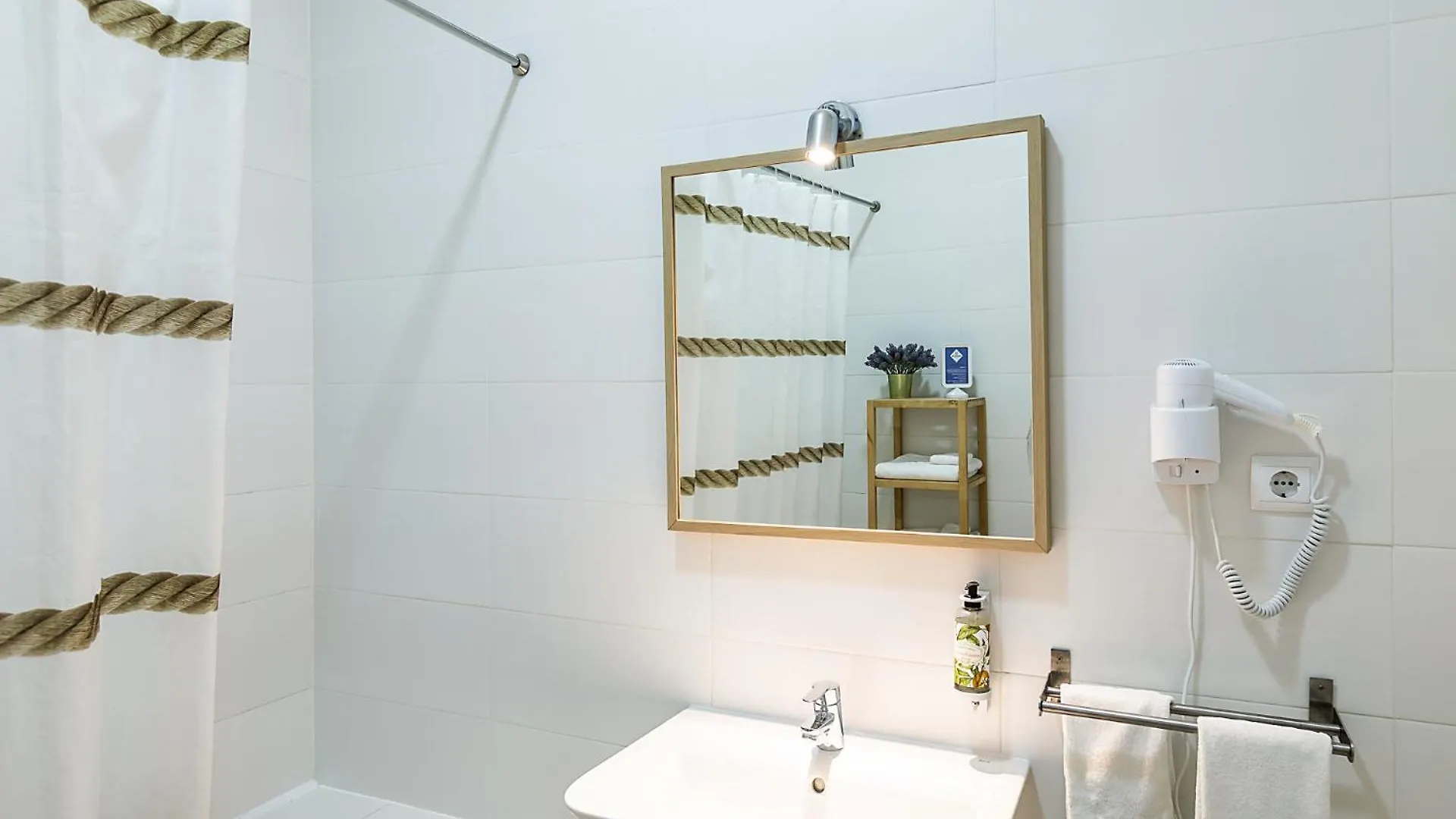 Guest house Emporium Lisbon Suites