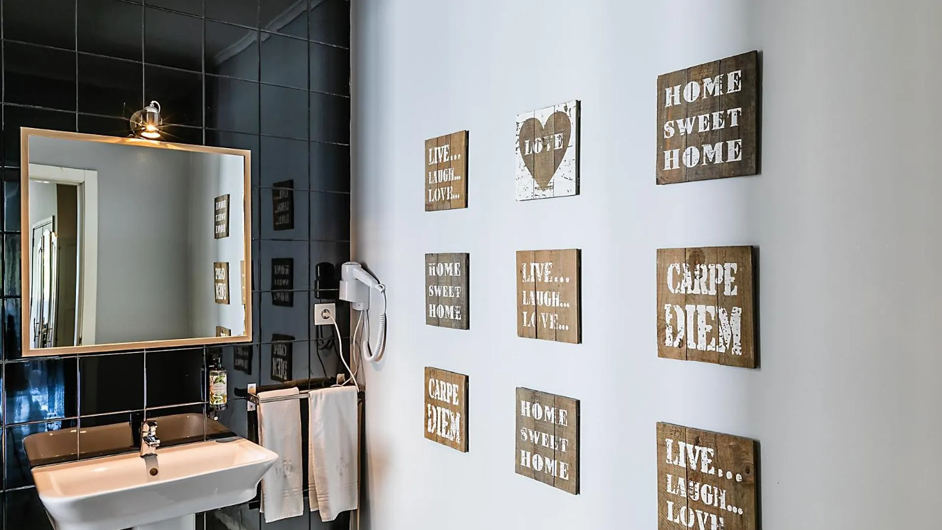 Emporium Lisbon Suites