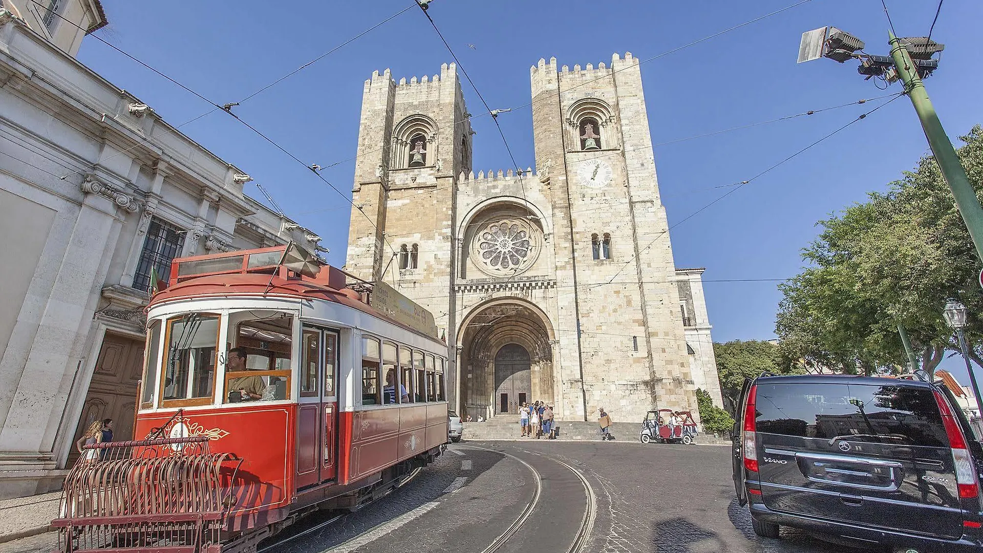 Emporium Lisbon Suites