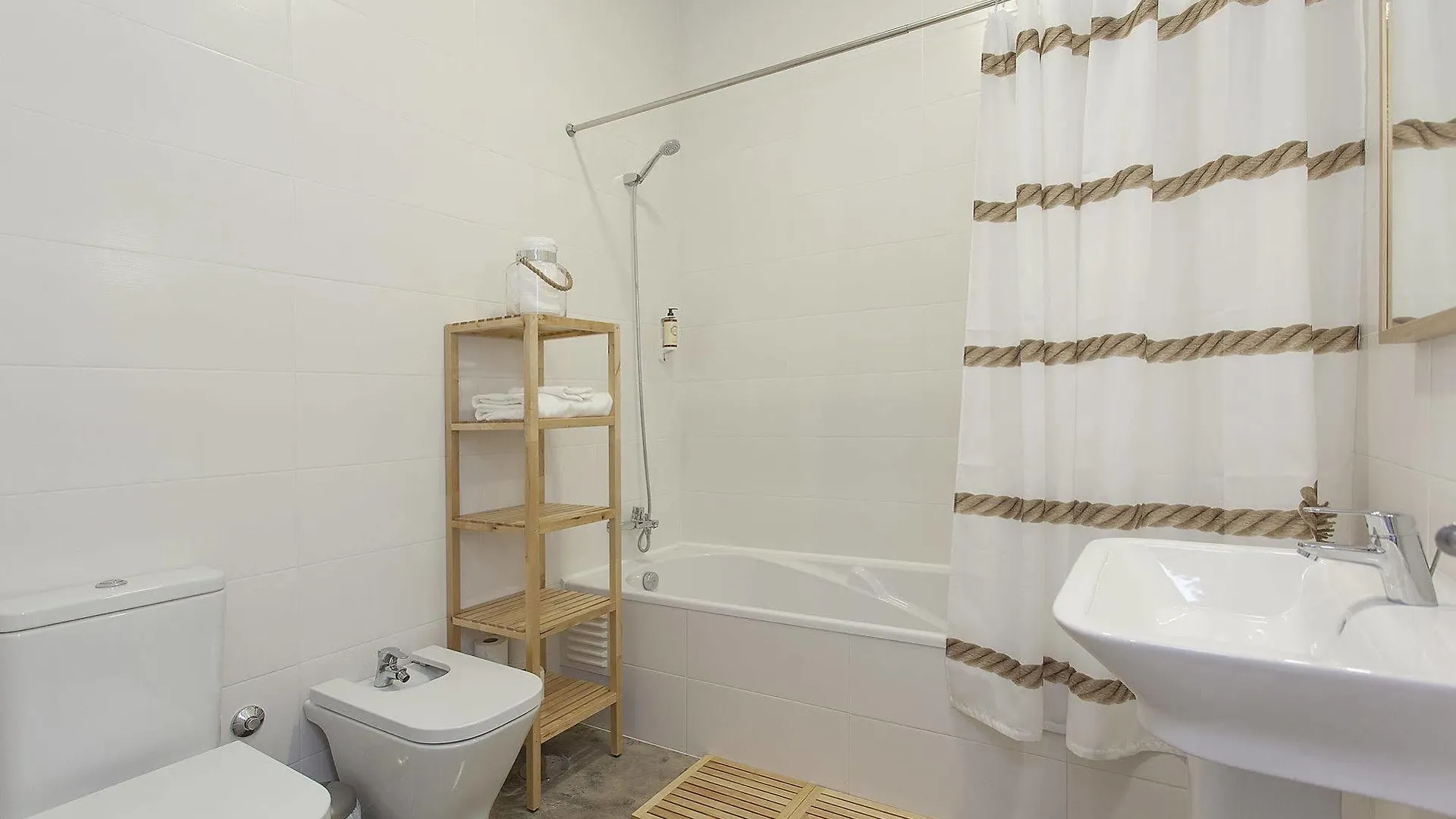 Emporium Lisbon Suites